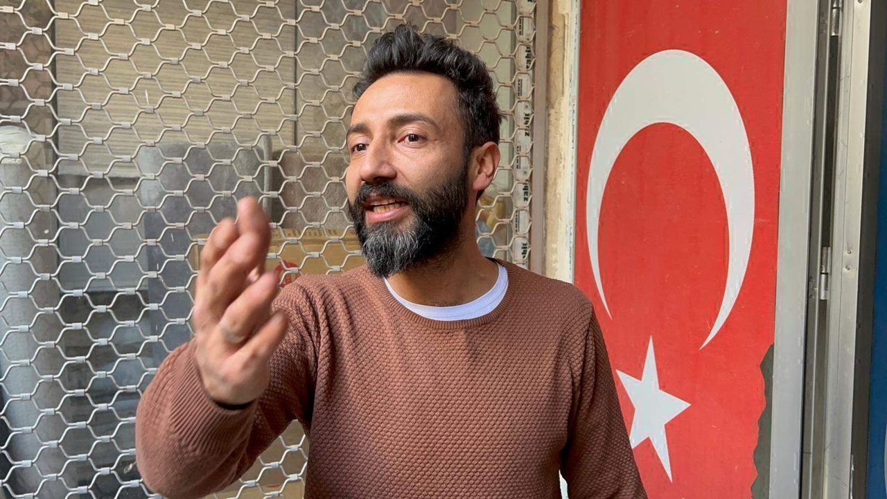 Perde Dükkanında Yangın Paniği