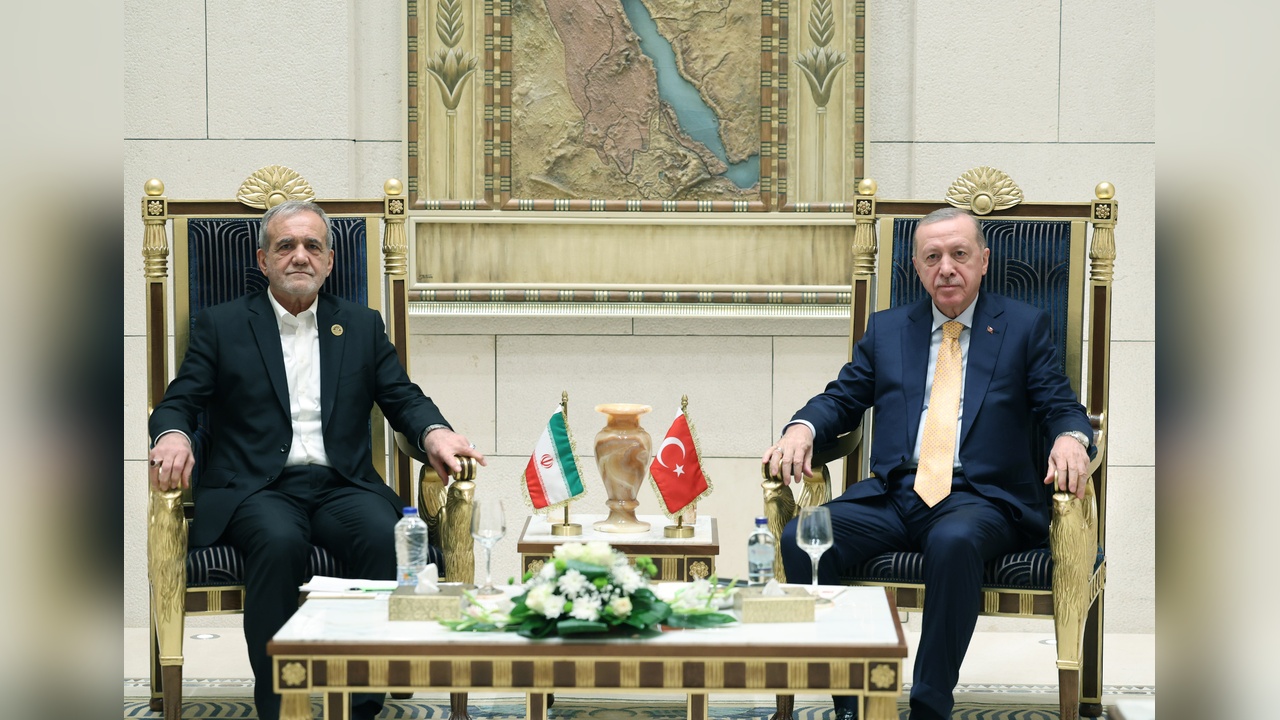 Erdoğan ve Pezeşkiyan'dan Önemli Görüşme