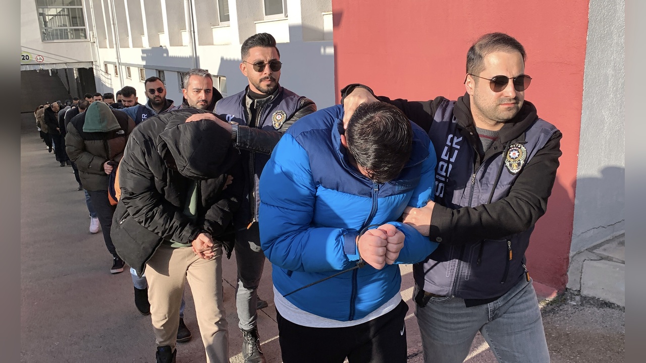Yasa Dışı Bahis Operasyonunda 32 Kişi Gözaltına Alındı