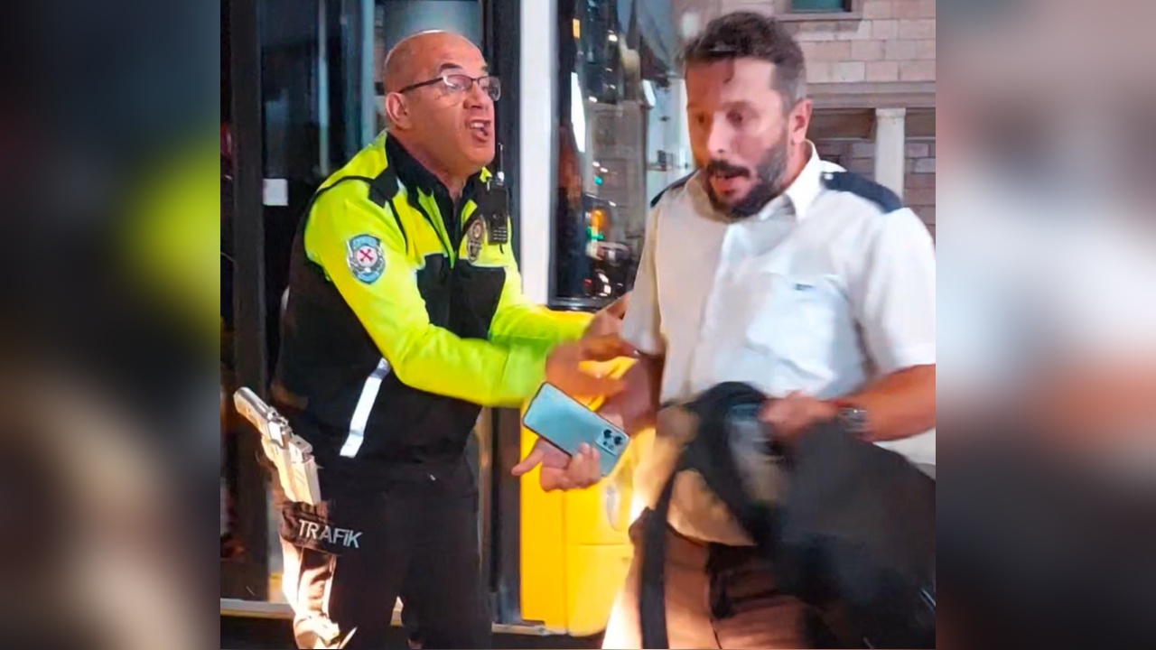 Beşiktaş'ta Otobüs Şoföründen İlgisiz Yolcuya Tepki