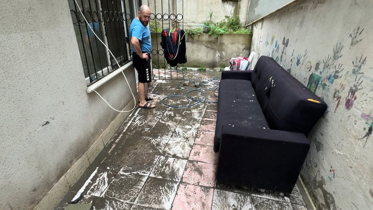 Avcılar'da Sağanak Yağışlar Hayatı Olumsuz Etkiledi
