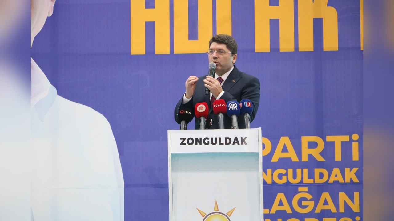 Anayasa Çelişkileri Problemleri Tetikliyor
