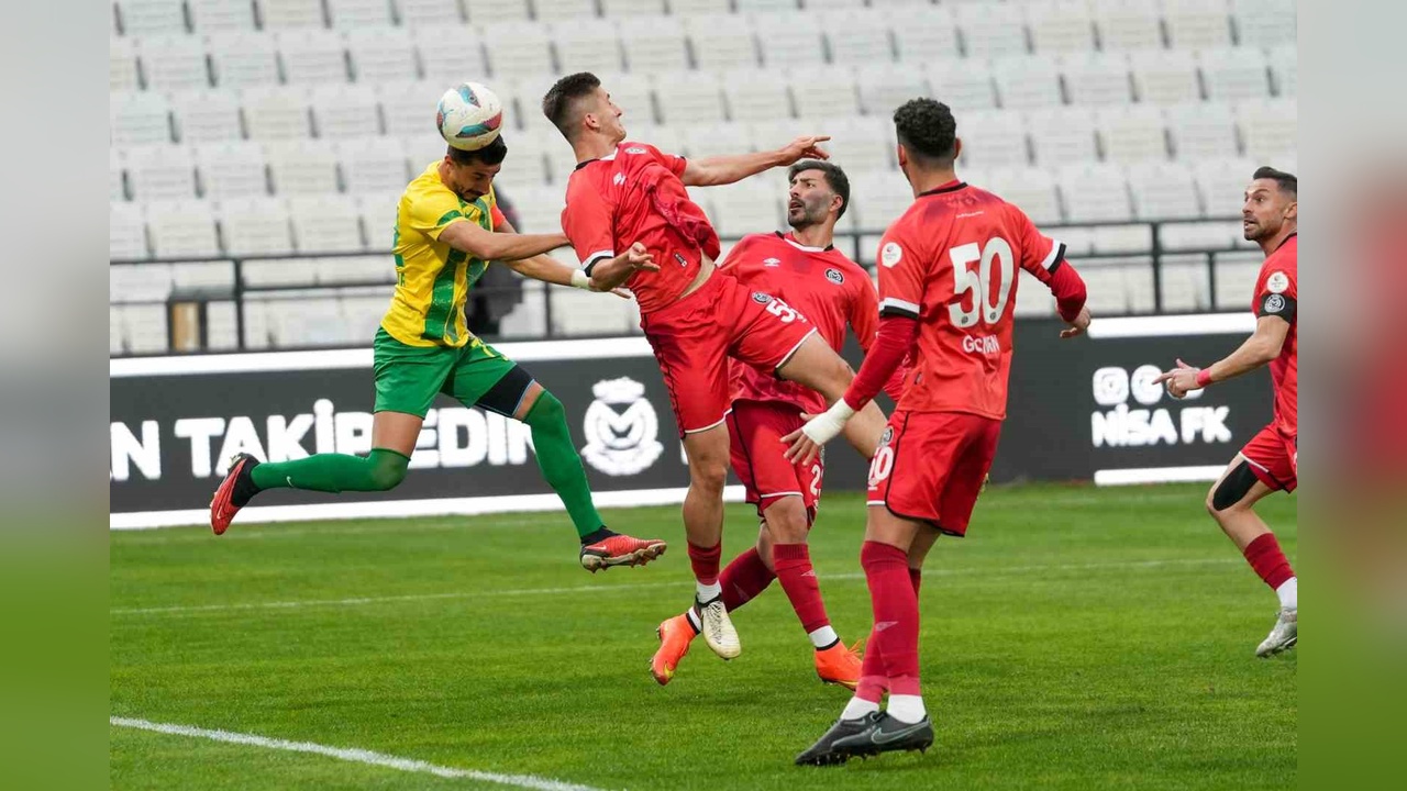 Manisa FK, Şanlıurfaspor'u Geçti
