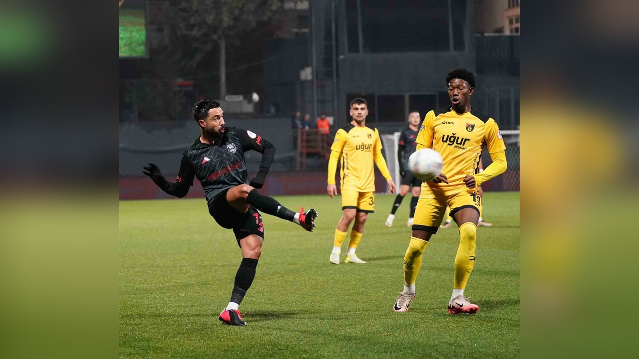 Pendikspor ve İstanbulspor Beraberlikte Kaldı