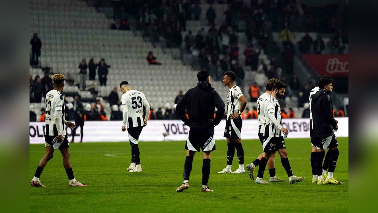 Beşiktaş'ın İlk Yarı Performansı Sorunlu