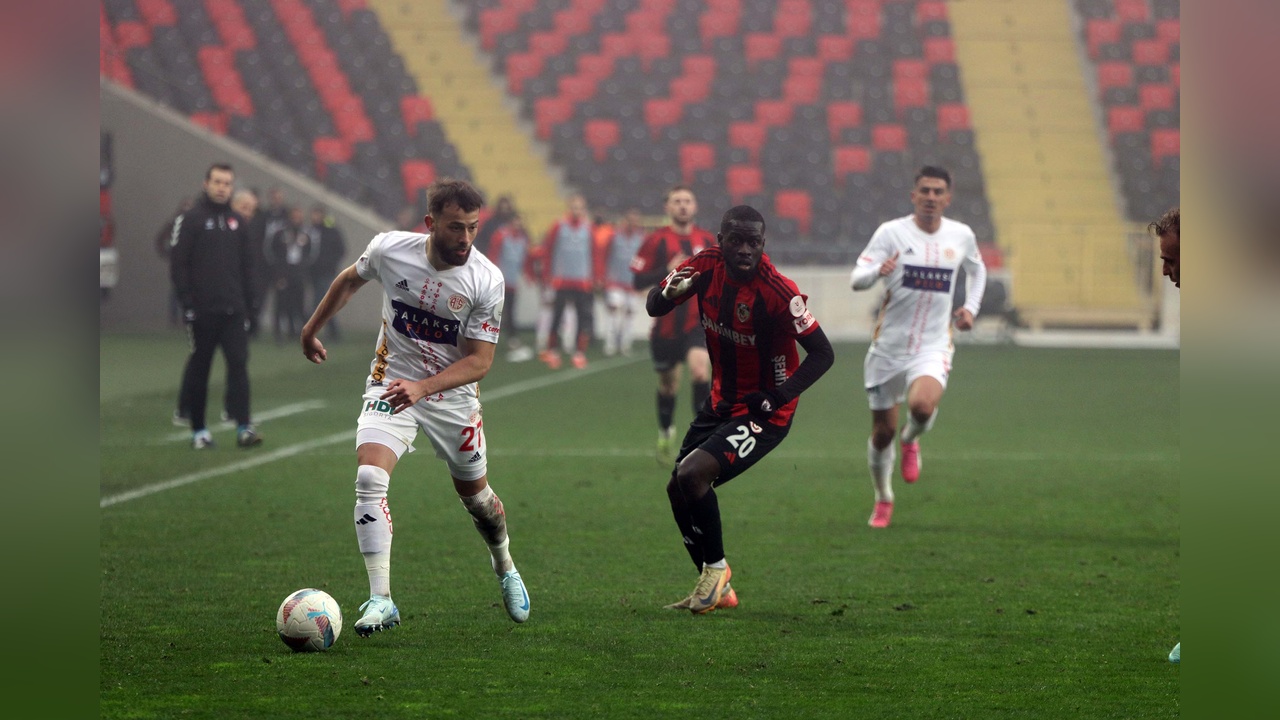 Gaziantep FK, Antalyaspor'u Mağlup Etti
