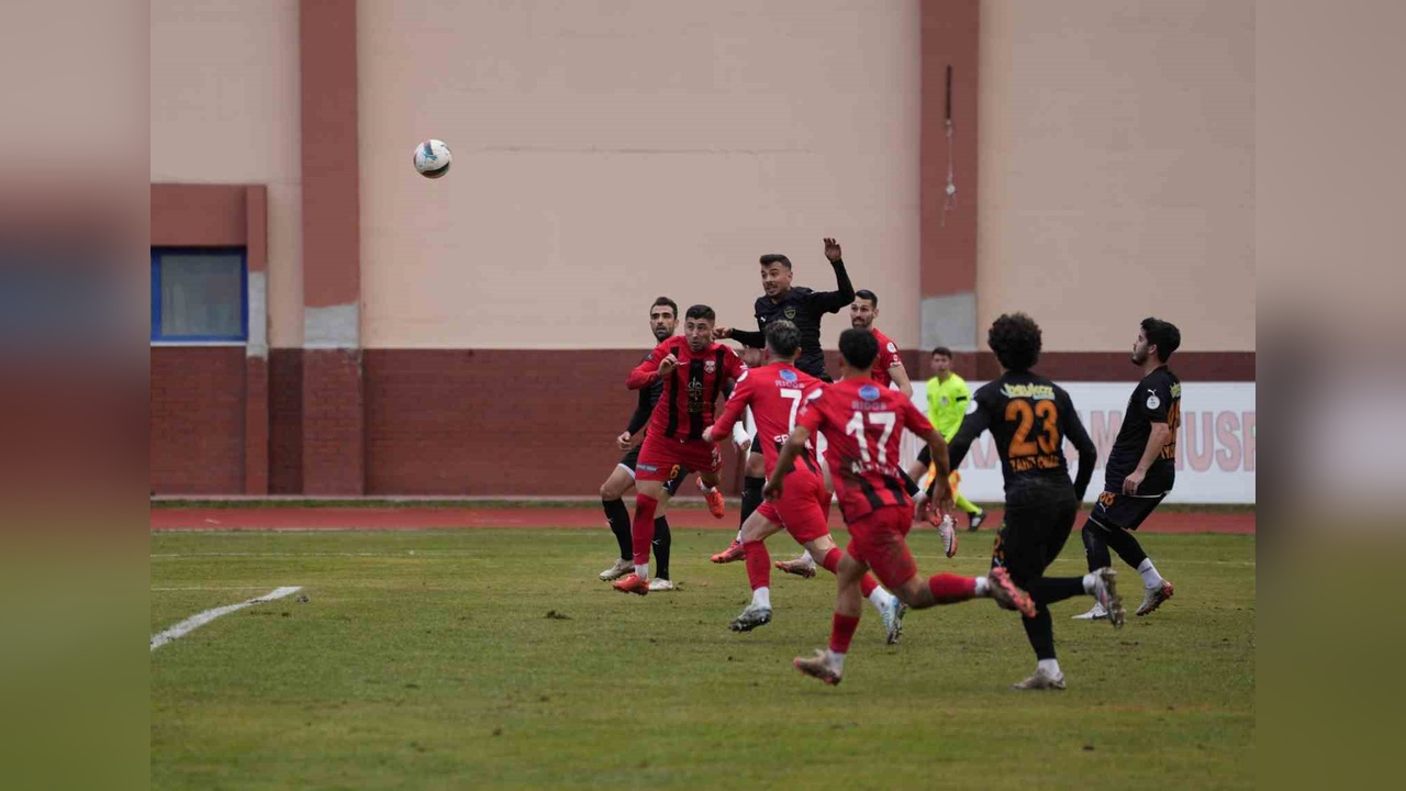 Kastamonuspor, Beykoz Anadoluspor'u Mağlup Etti