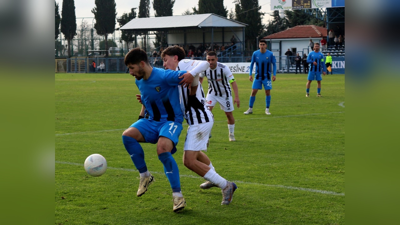Karacabey Belediyespor ve Aksarayspor Beraberlikte Kaldı