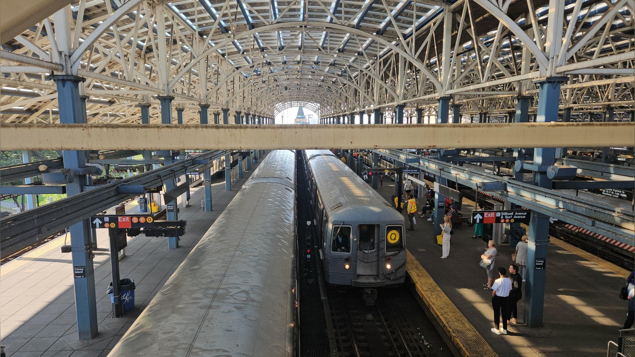 Metroda Uyuyan Kadına Saldırı: Hayatını Kaybetti
