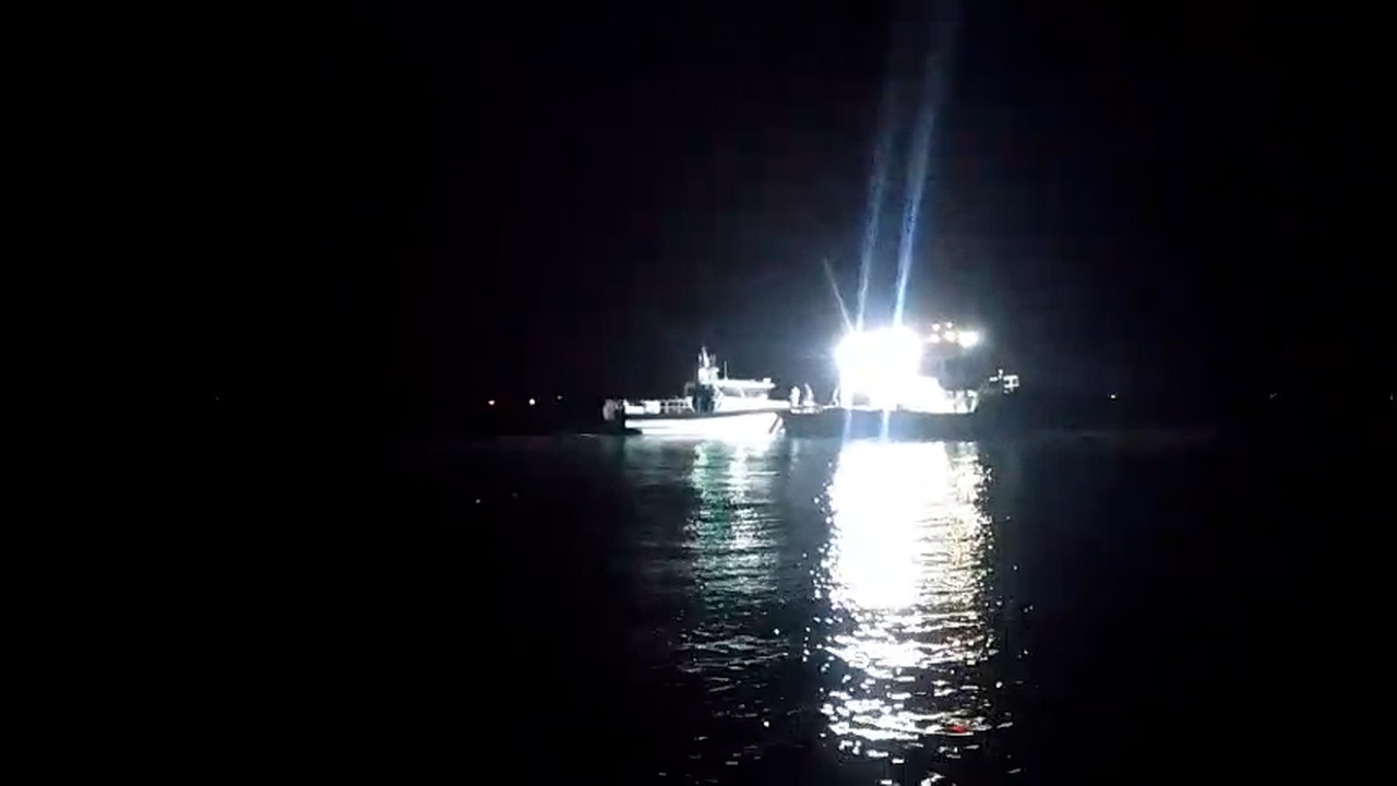 Balıkçı Teknesi Kayboldu, İki Balıkçının Akıbeti Belirsiz