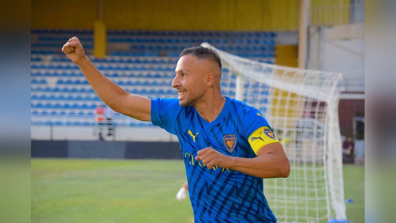 Yasin Öztekin Gol Krallığını Elde Etti