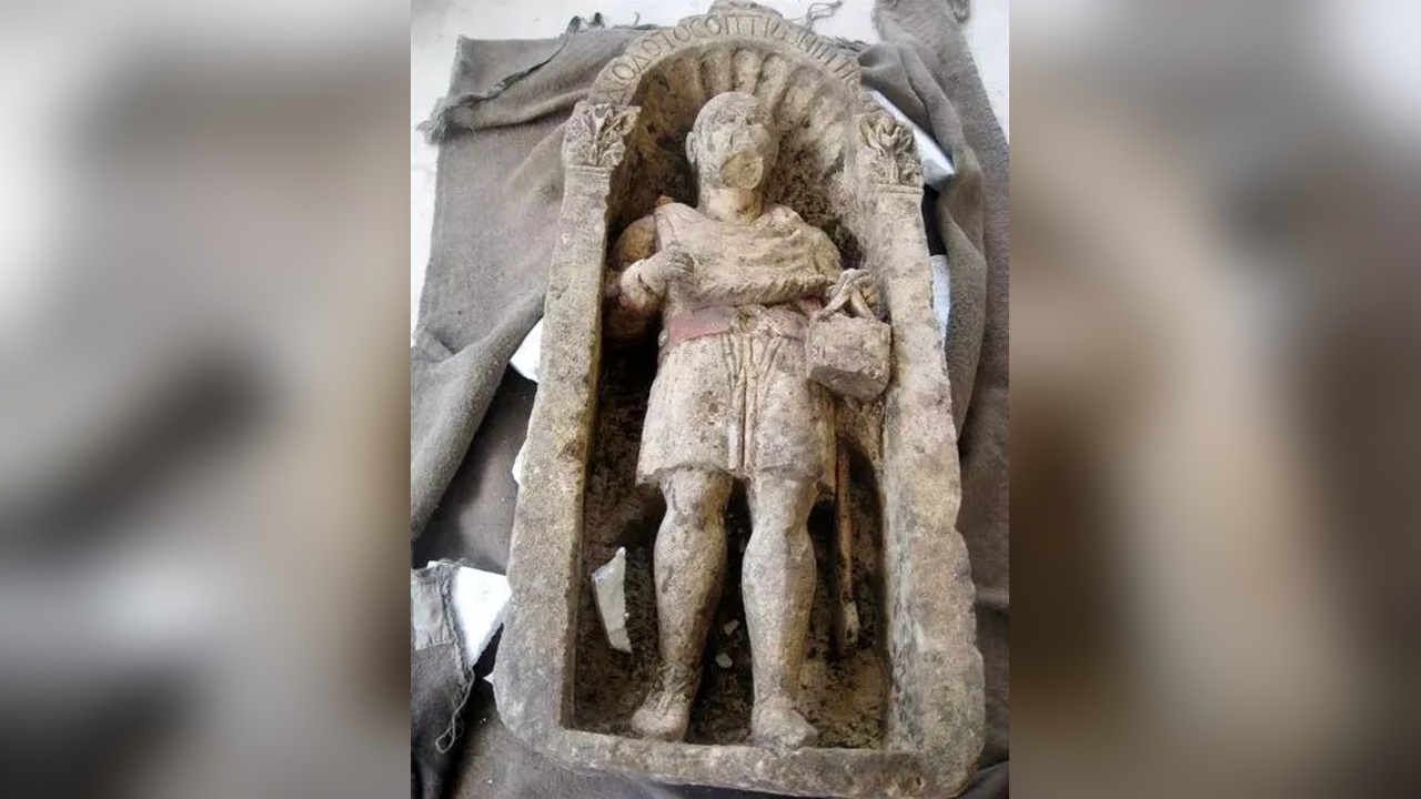 Yıllar Sonra Geri Dönen Heykel