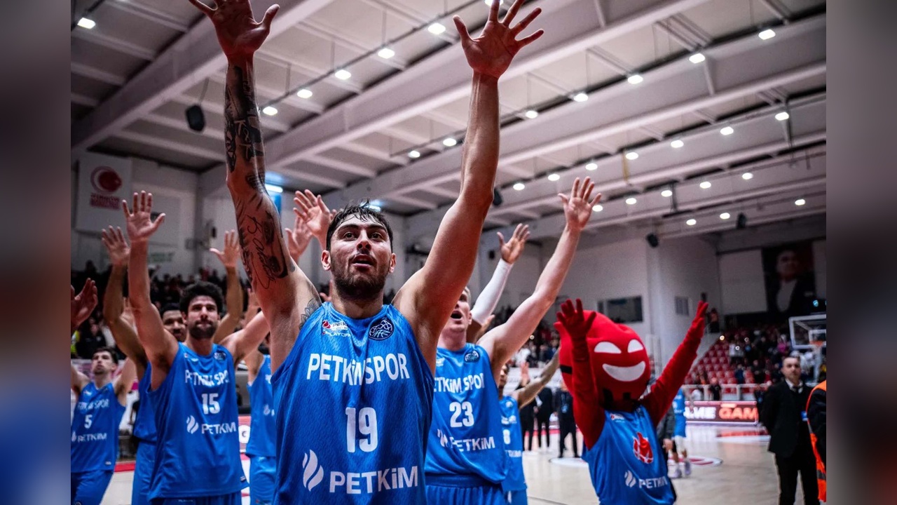 Aliağa Petkimspor, Azerbaycan'a Yola Çıkıyor