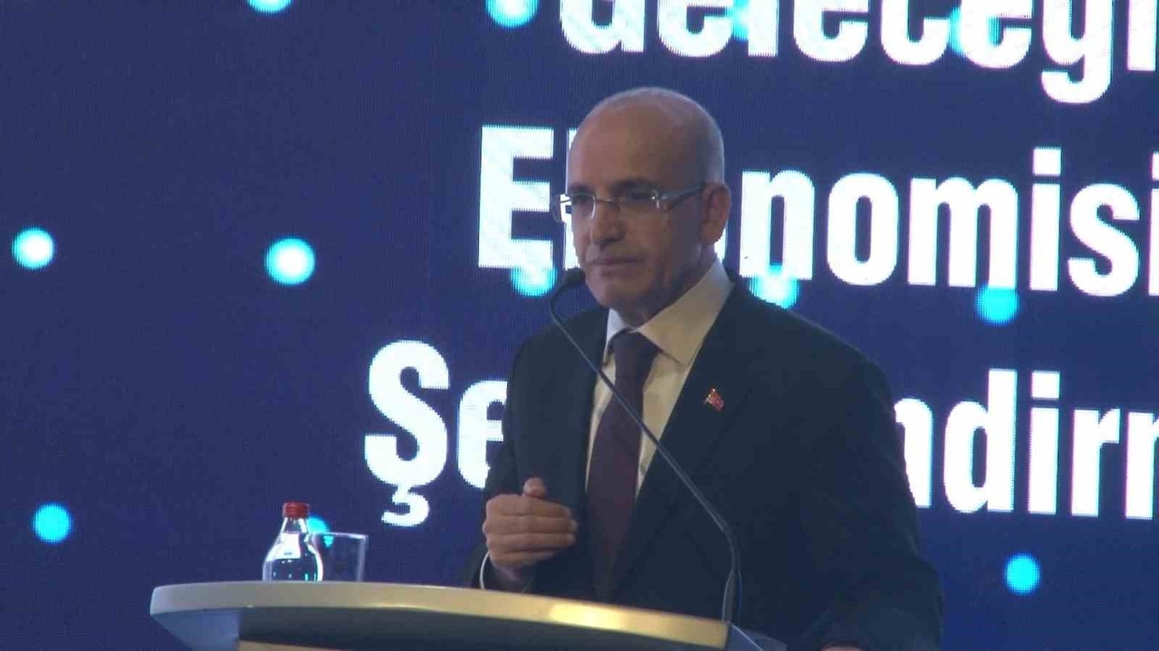 Bakan Şimşek'ten Cari Fazla Açıklaması