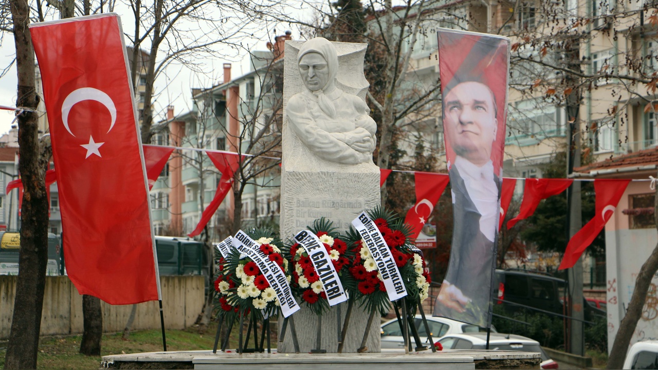 Edirne'de Türkan Bebek Anma Töreni Gerçekleşti