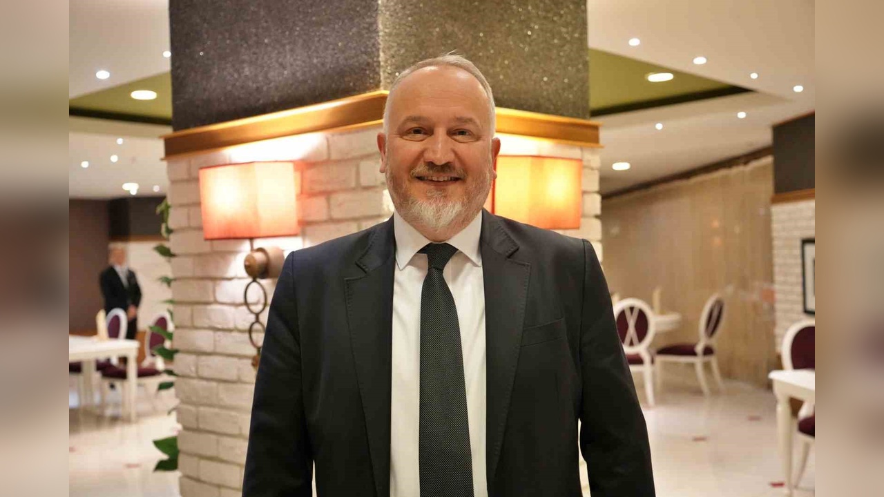 Antalya, 2025'te 18 Milyon Turist Hedefliyor