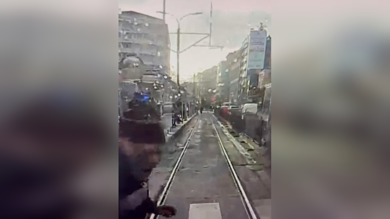 Beyoğlu'nda Tramvay Kazası: 79 Yaşındaki Adam Hayatını Kaybetti