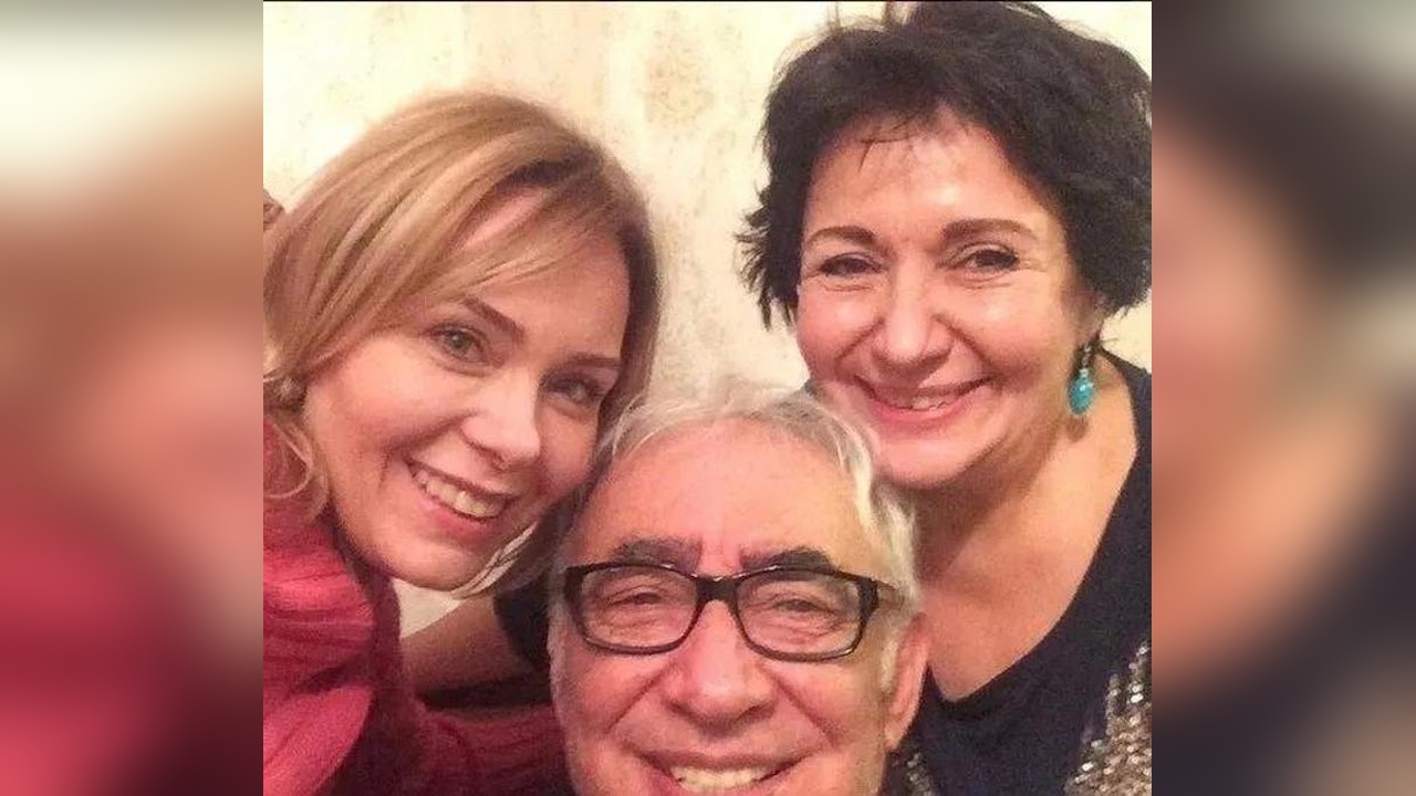 Şener Şen'in Kardeşi de Ünlü Bir Oyuncu Çıktı