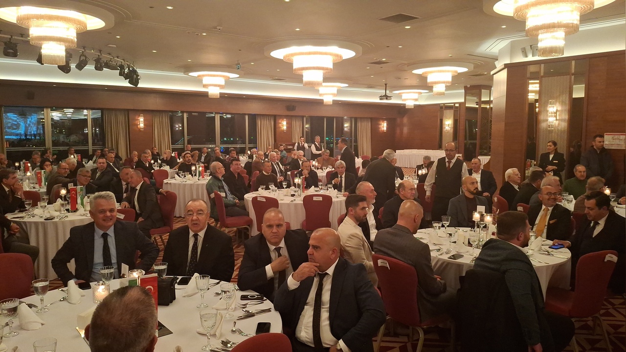 Bursaspor'un Geleceği Parlak Görünüyor