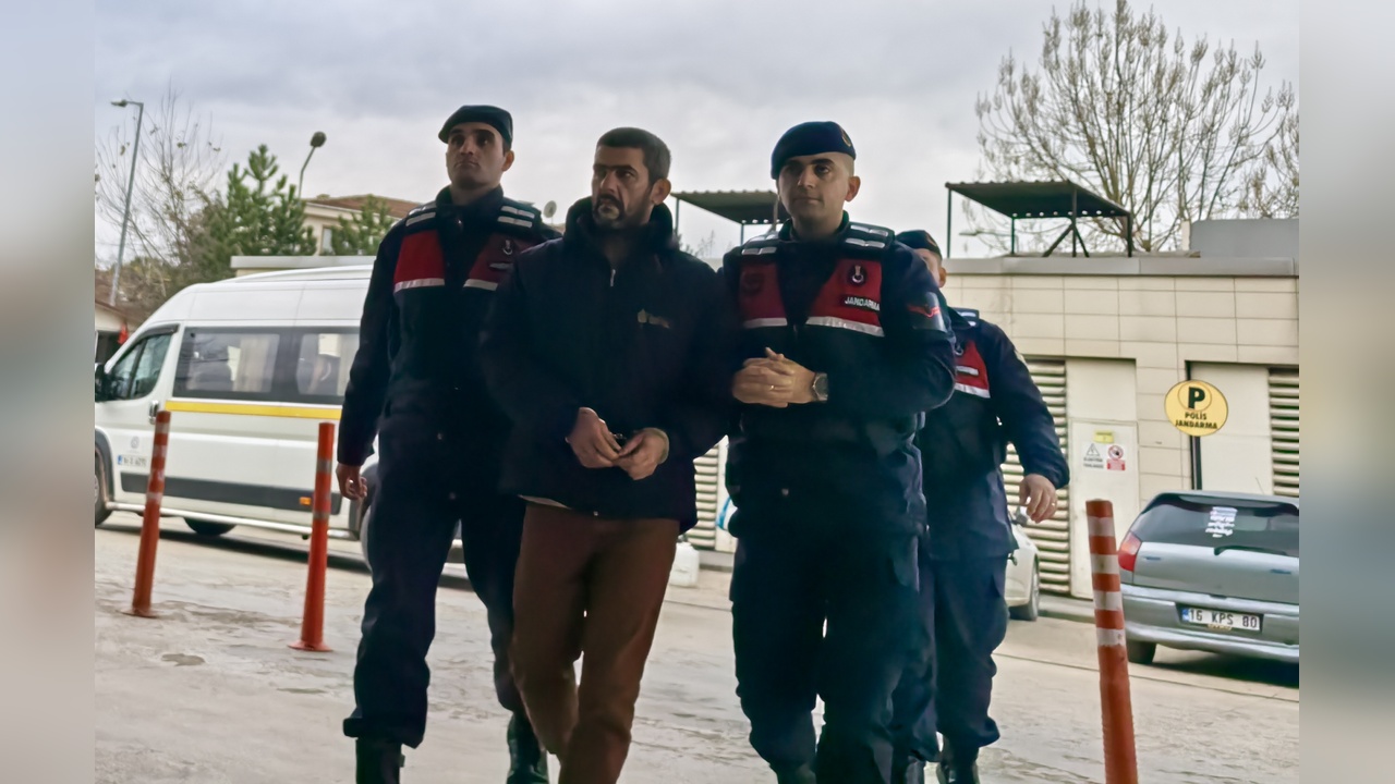 Annesine Zorla Para Verdiren Şahıs Gözaltına Alındı