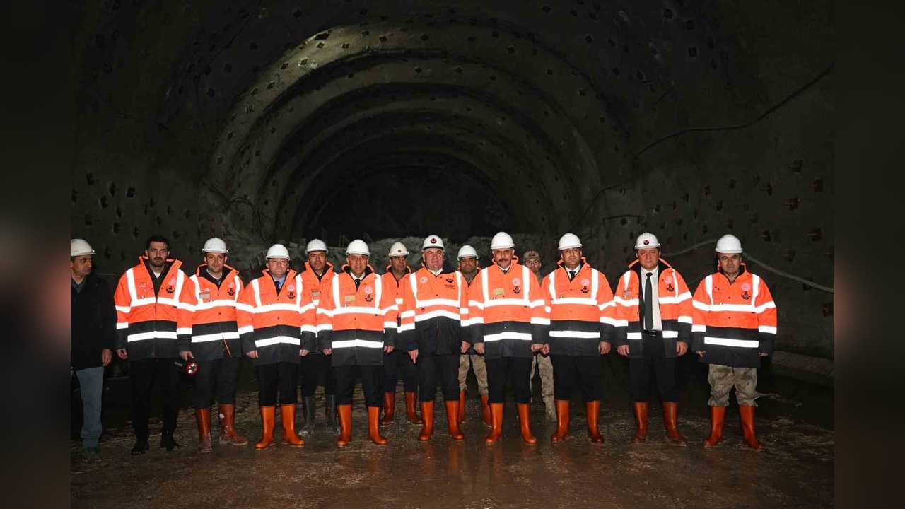 Valiler, Çirişli Tüneli'nde İncelemelerde Bulundu