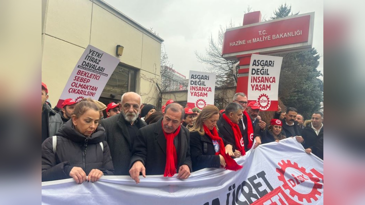 DİSK, Vergi Adaleti Üzerine Açıklamalarda Bulundu