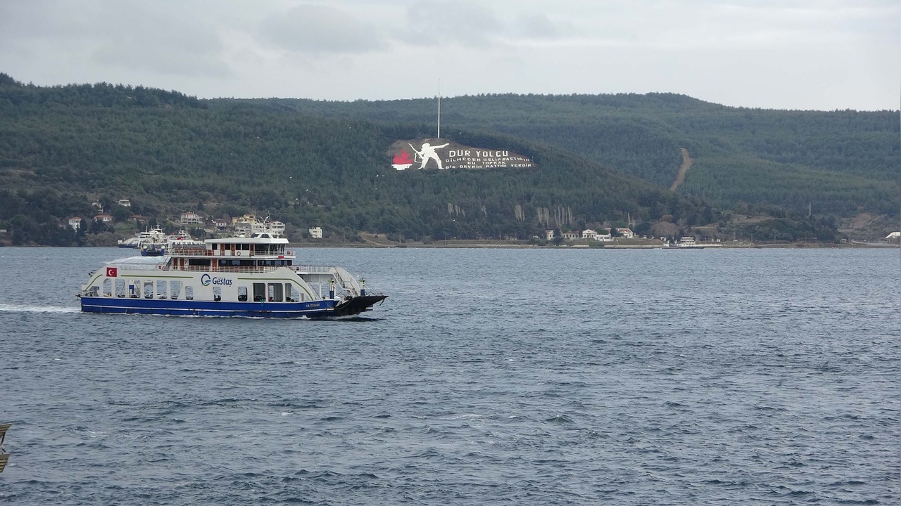 Gökçeada'ya Feribot Seferleri Üç Gün Süresince Durdu