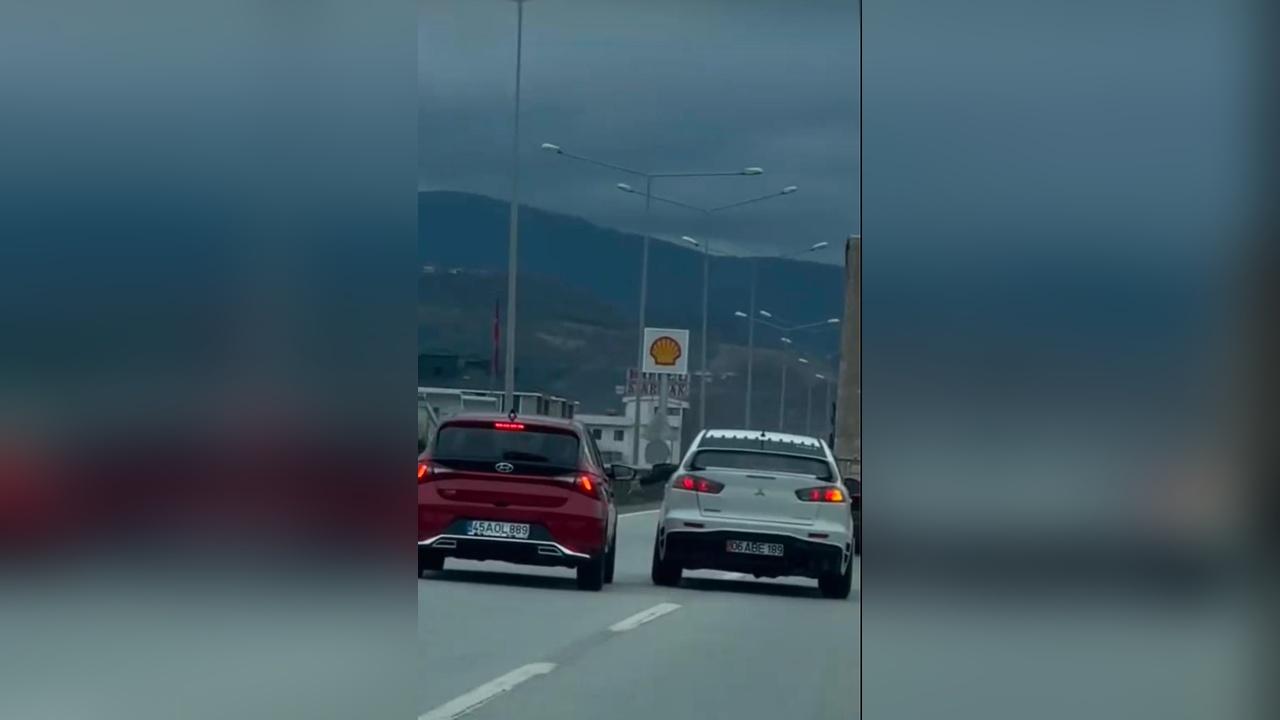 Yalova'da Tehlikeli Sollama Anları Kameralara Yansıdı