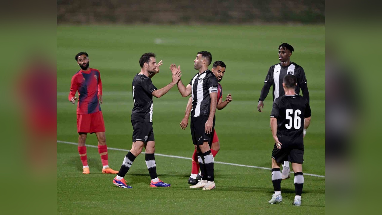 Fatih Terim, Al Shabab ile Oynadığı İlk Maçta Farklı Galibiyet Elde Etti