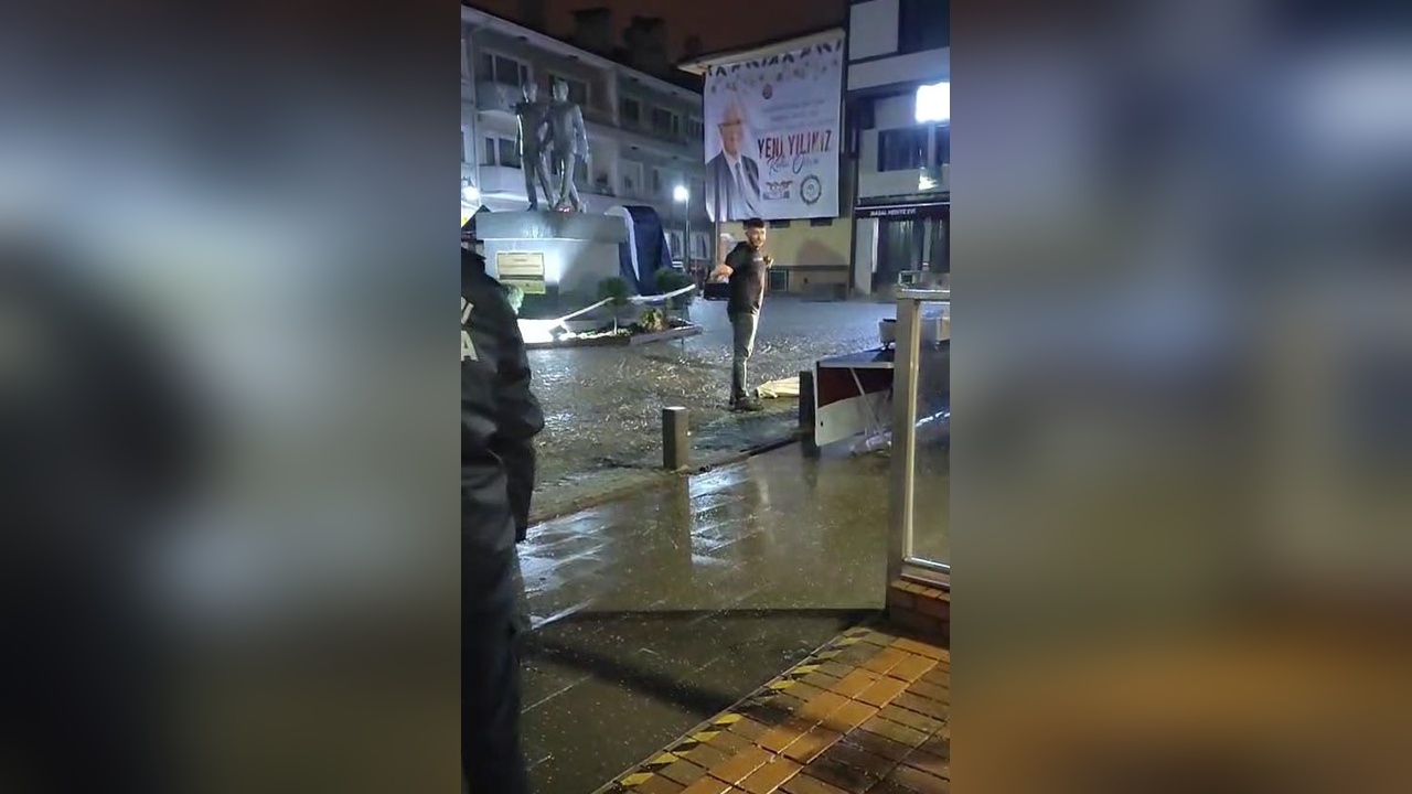 Yeni Yıl Etkinlik Alanına Zarar Veren Şüpheli Gözaltında
