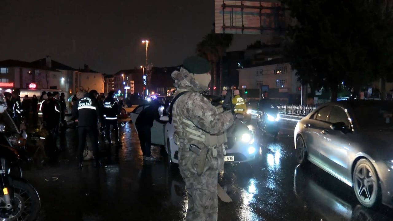 İstanbul Emniyet Müdürü Yıldız, Uygulama Denetimlerine Katıldı