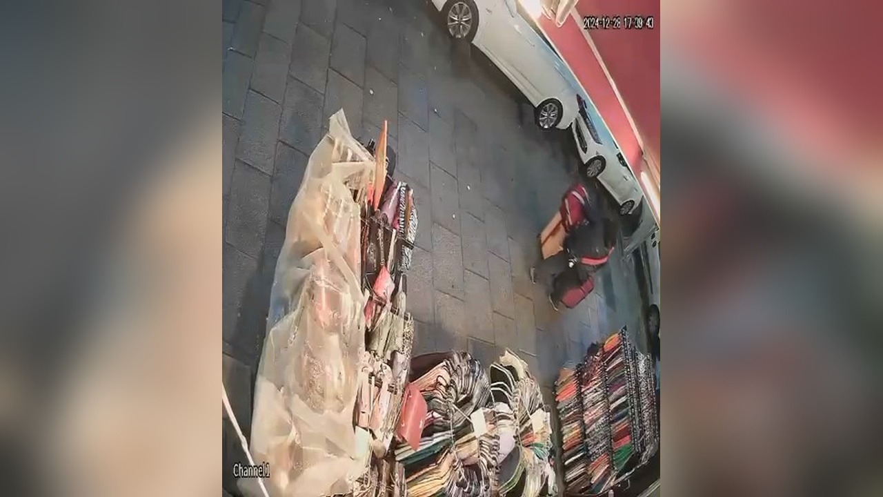 Sultangazi'de Mağaza Önünde Bavul Hırsızlığı Gerçekleşti