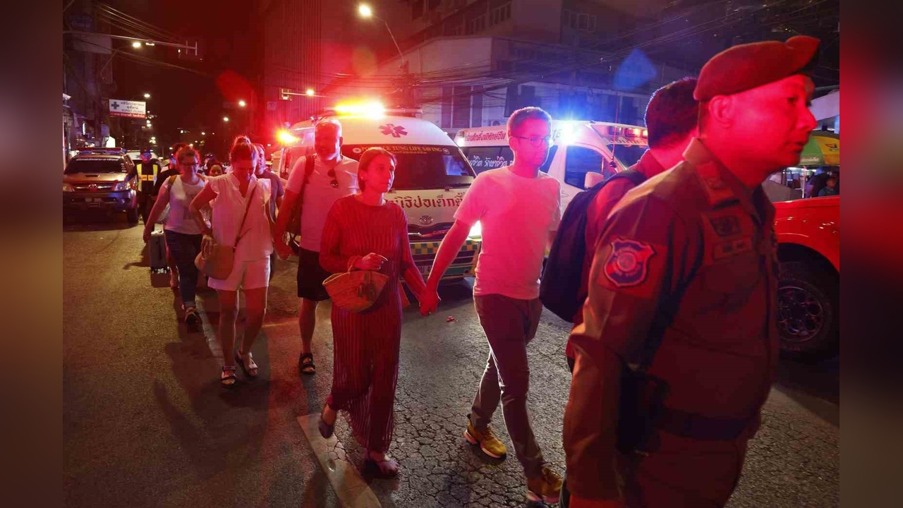 Bangkok'ta Otel Yangını: Üç Turist Hayatını Kaybetti