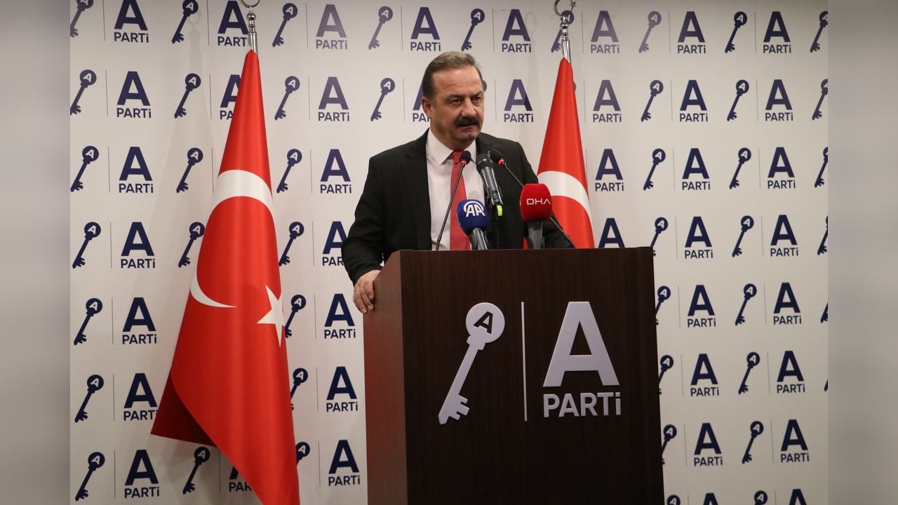 Ağıralioğlu'ndan Öcalan Açıklaması: 'Kürt'e Hakaret Olarak Değerlendiriyorum'