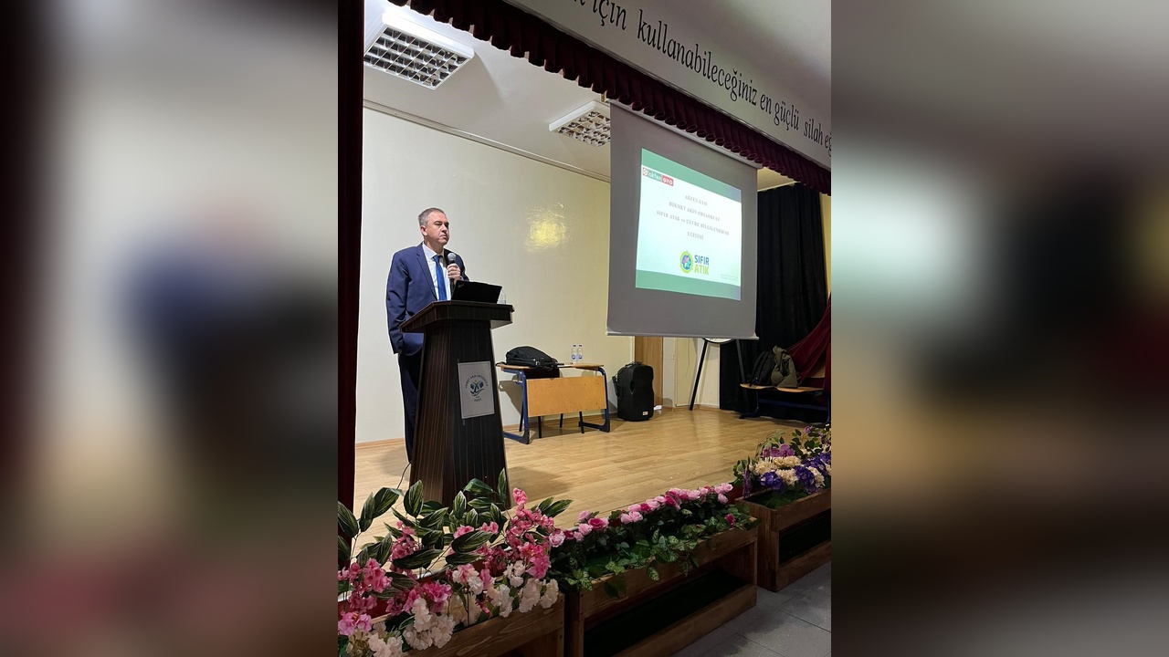 Düzce'de Öğrencilere Sıfır Atık Eğitimi Verildi