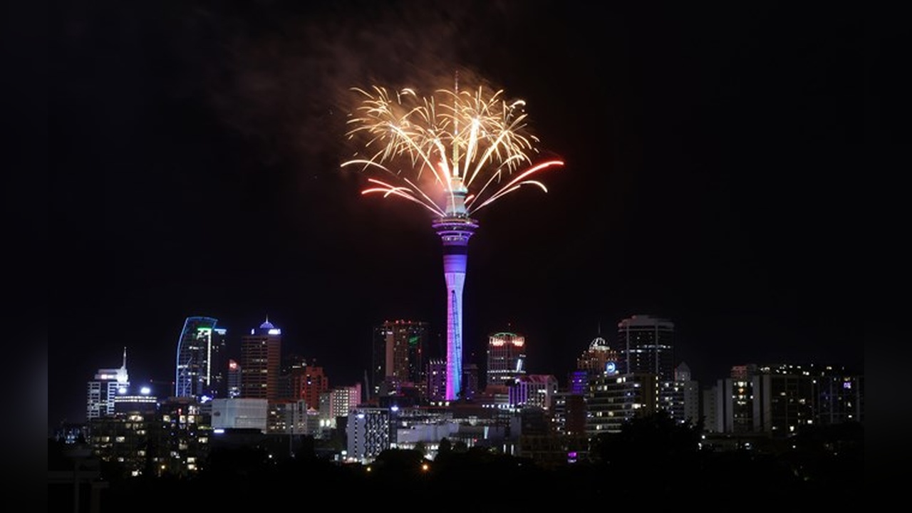 Yeni Zelanda, 2025 Yılına Girdi