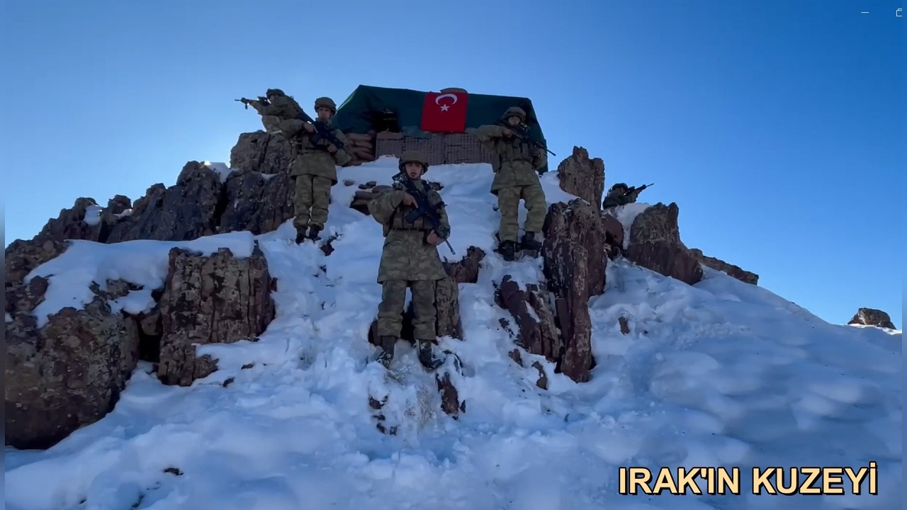 Mehmetçik'ten 2024 Yılına Özel Mesaj