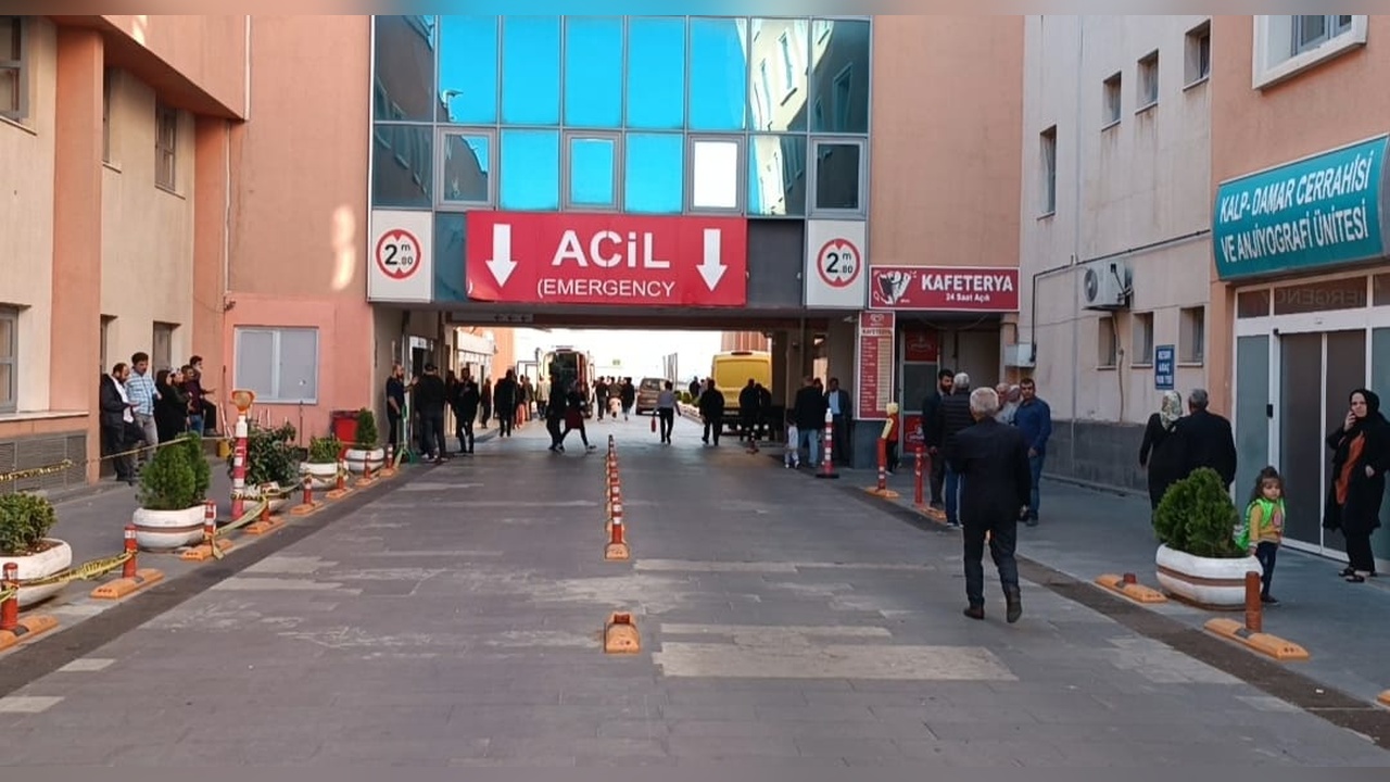 Yürüyen Merdivenden Düşme Olayı Alışveriş Merkezinde Can Aldı