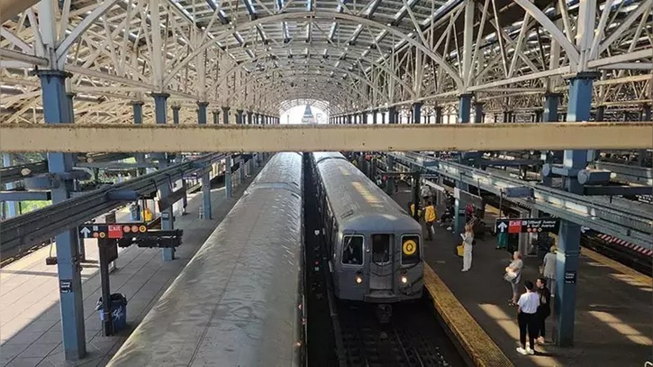 Metroda Yakılan Kadının Kimliği Belirlendi