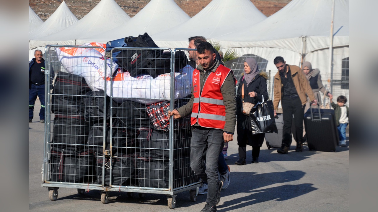 Suriye'ye Dönüş Yolu: 4 Çocuk Annesinin Hikayesi