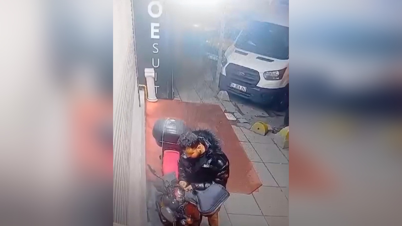 Kağıthane'de Motosiklet Hırsızlığı Girişimi: Sahibi Darbederken Şikayetçi Oldu