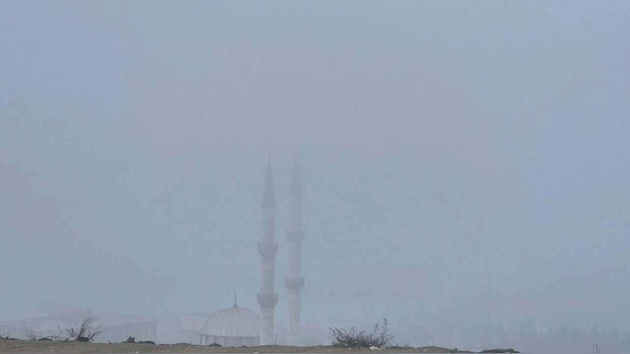 Edirne ve Tekirdağ'da Görüş Mesafesi Düşük Sis Etkisi