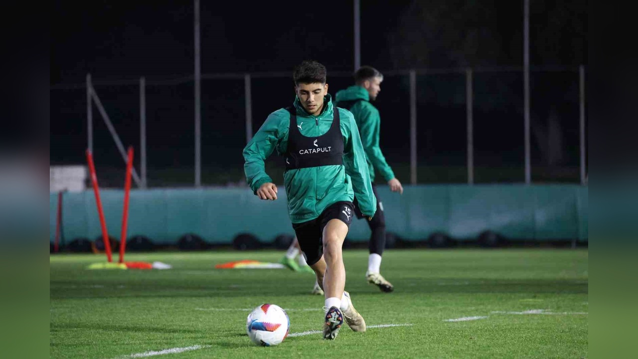 Demirel, Ev Sahibi Avantajına Dikkat Çekti
