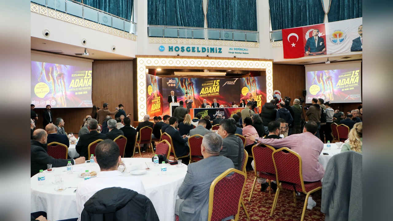 Adana'da 15. Uluslararası Kurtuluş Yarı Maratonu Heyecanı