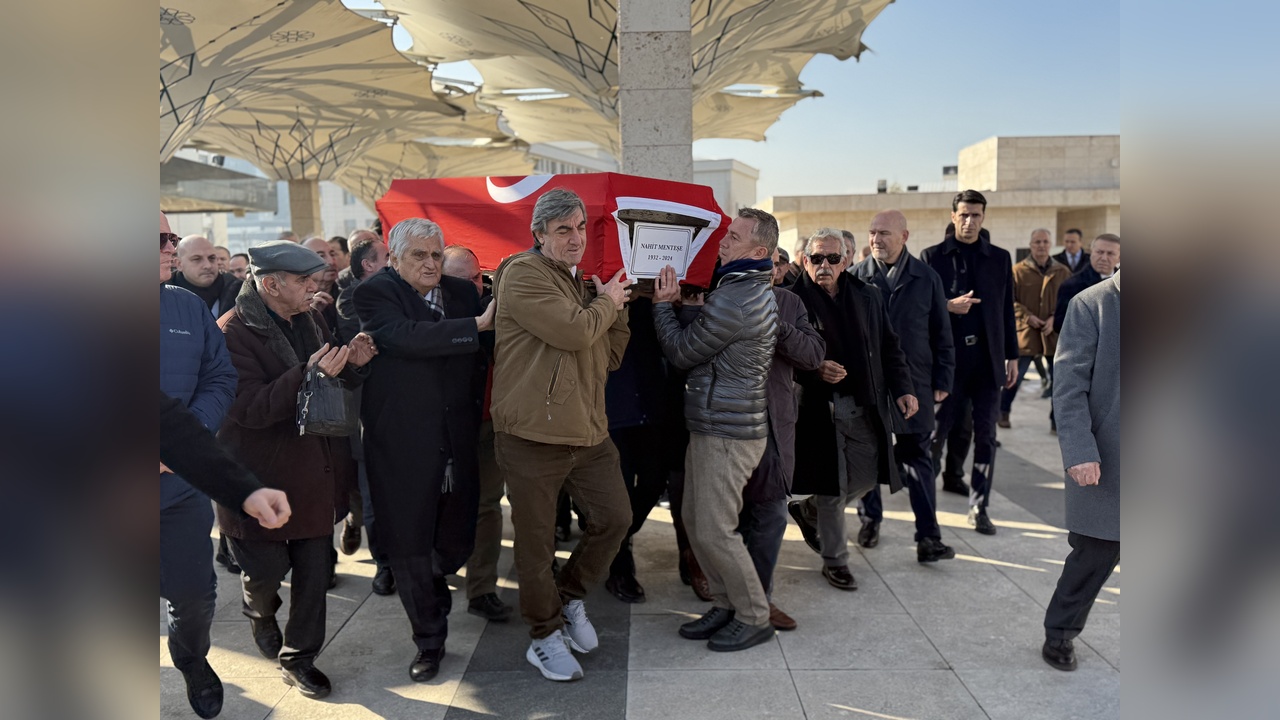 TBMM'de Eski Başbakan Yardımcısı Menteşe İçin Cenaze Töreni Düzenlendi