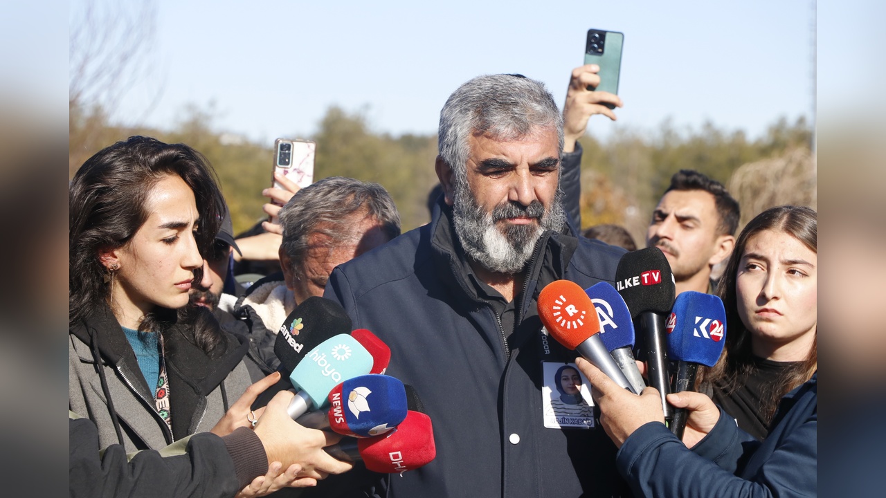 Rojin Kabaiş'in Babasından İddialar: 'İntihar Süsü Verildi'