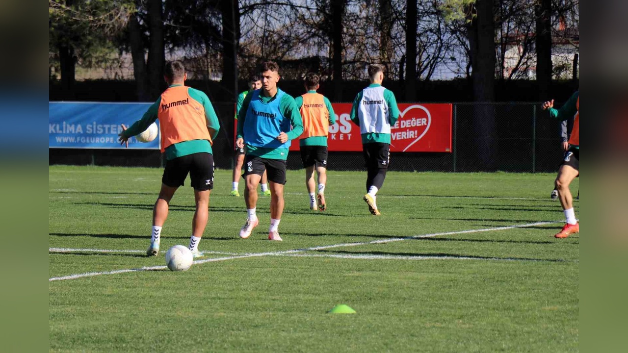 Sakaryaspor, Gençlerbirliği Maçı Hazırlıklarına Devam Ediyor