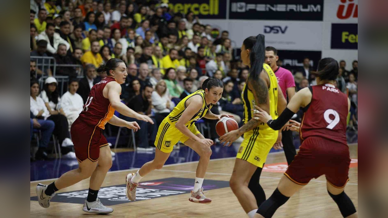 Kadınlar Basketbolunda Derbi Mücadelesi Yaşandı
