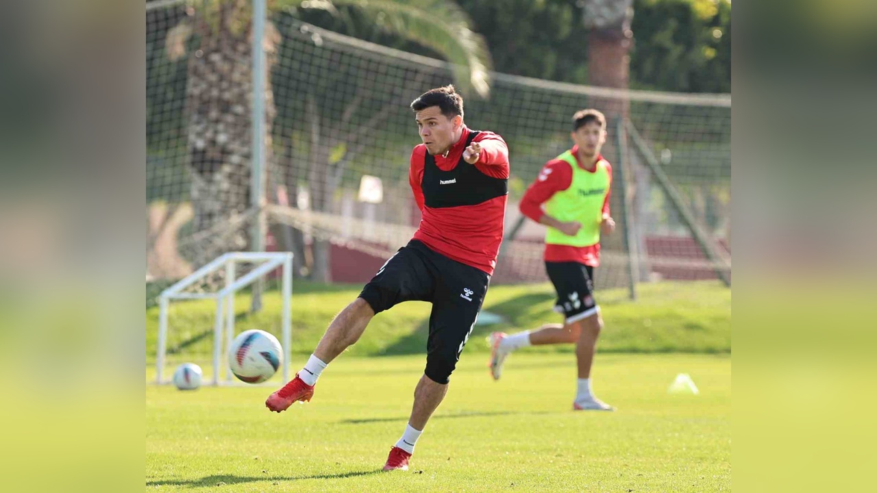 Sivasspor, Taktik Maçında Performansını Gözler Önüne Serdi