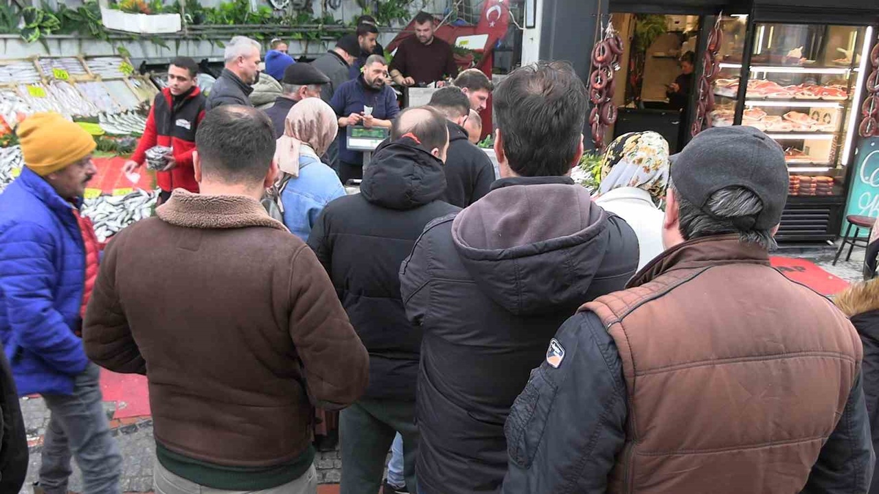 Edirne'de Hamsi Fiyatları Düşüşte